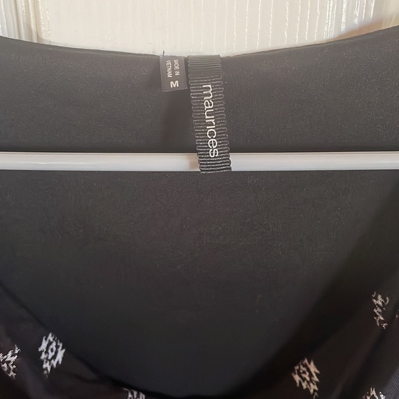 Maurice’s Black Sleeveless Scoop Neck Top with White Pattern size Medium - Picture 3 of 9